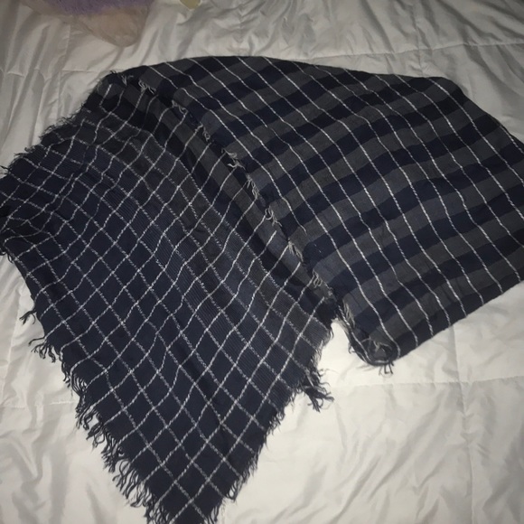 JCrew plaid scarf - Picture 3 of 3